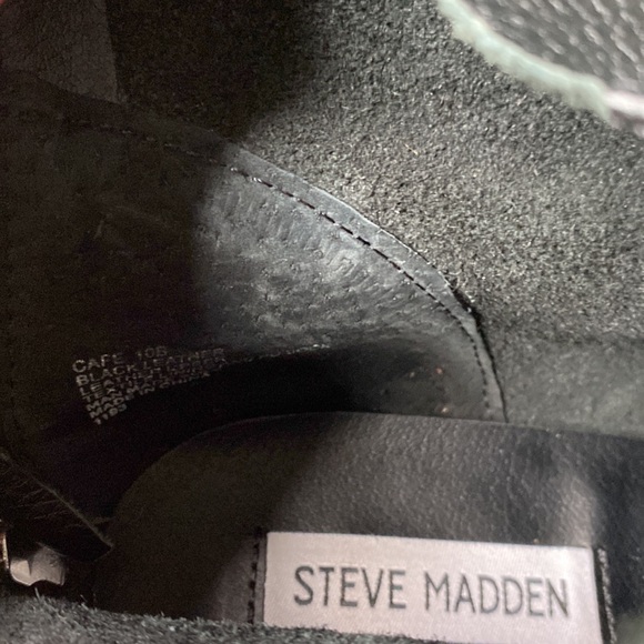 Steve Madden Cafe Genuine Leather Ankle Boots - Picture 8 of 8